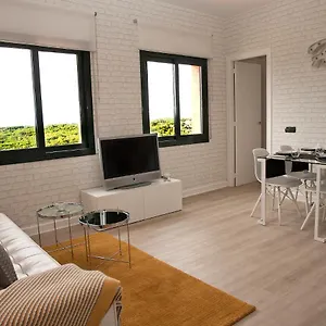 Charming & Peaceful With Swimming Pool Appartement